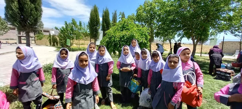 اردوی دانش‌آموزی دبستان ولایت فقیه در پارک طبیعت